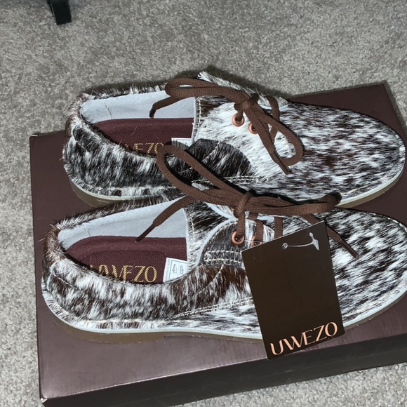Uwezo Shoes - Uwezo size 9 (fits like an 8) womens cowhide shoes